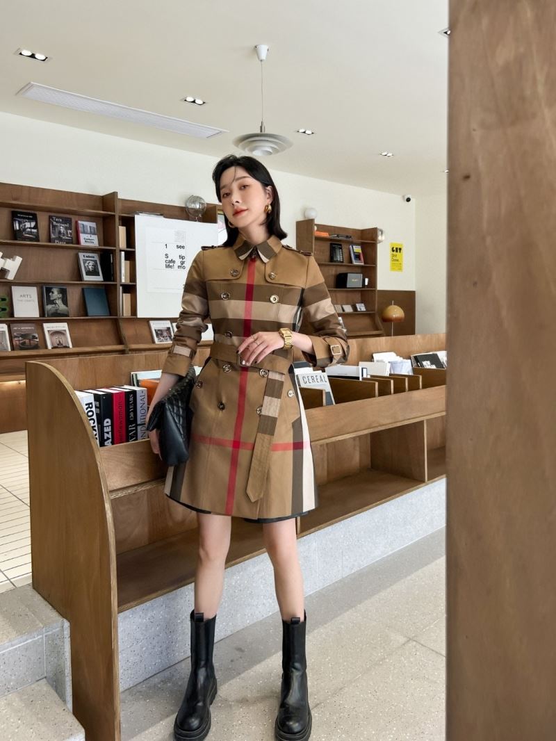 Burberry Outwear